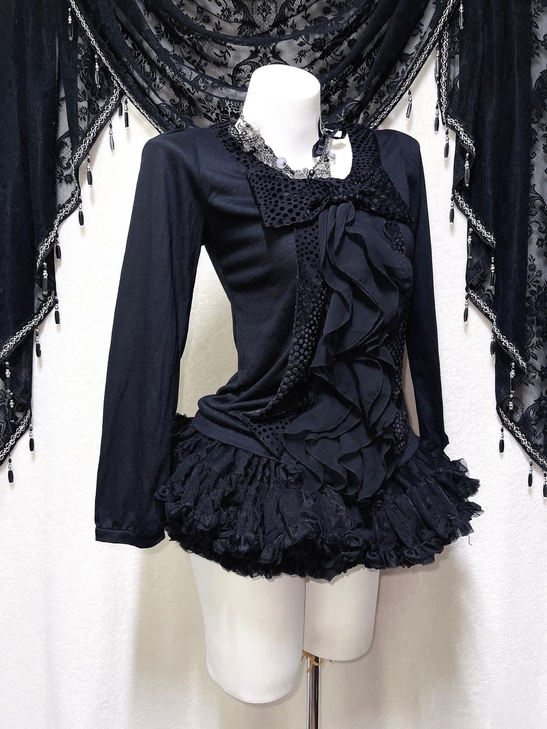 엑시즈팜 로맨틱고딕 왕리본 도트 땡땡이 프릴 로걀탑 공겜 고스로리 핀터 상품이미지6