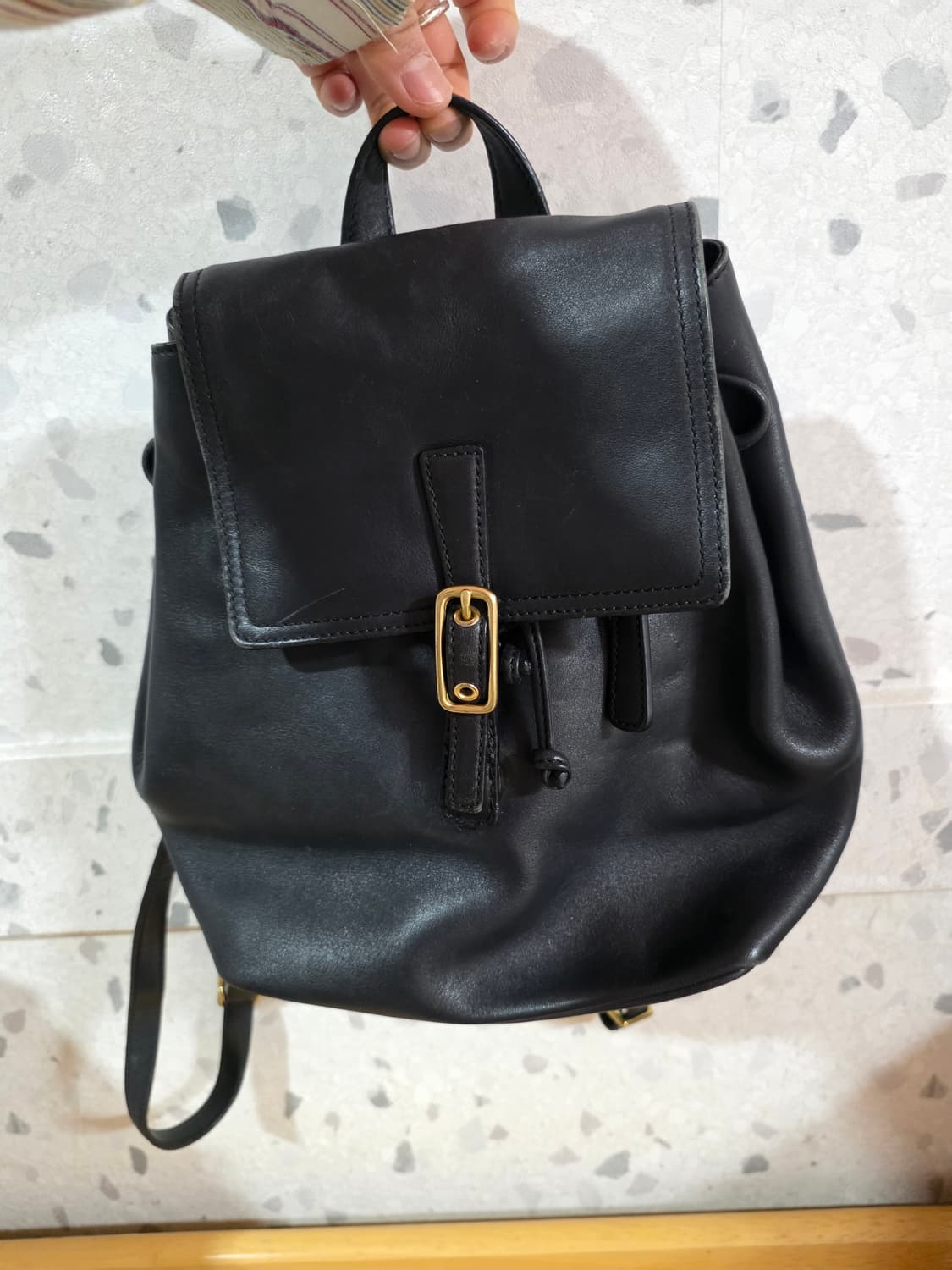 코치 레거시 웨스트 햄튼 가죽 백팩 상품이미지1