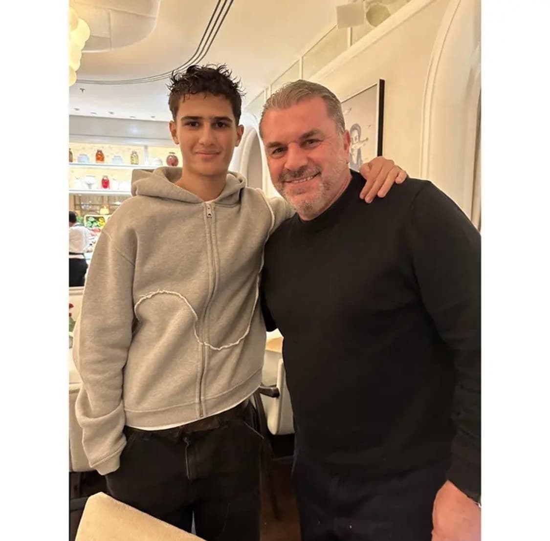 Erl 후드집업 상품이미지3