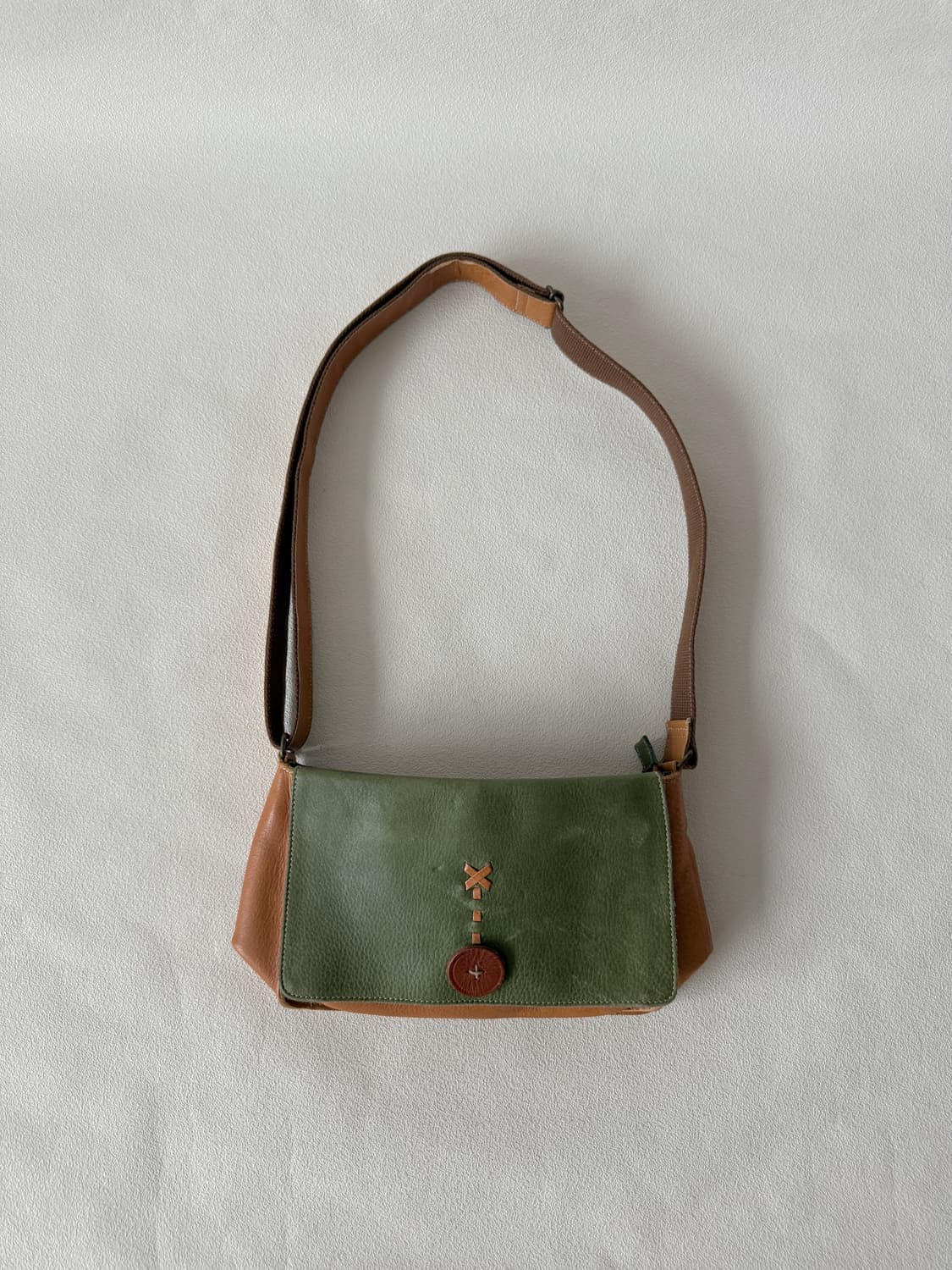 Pre owned 레더 숄더 크로스백 상품이미지1