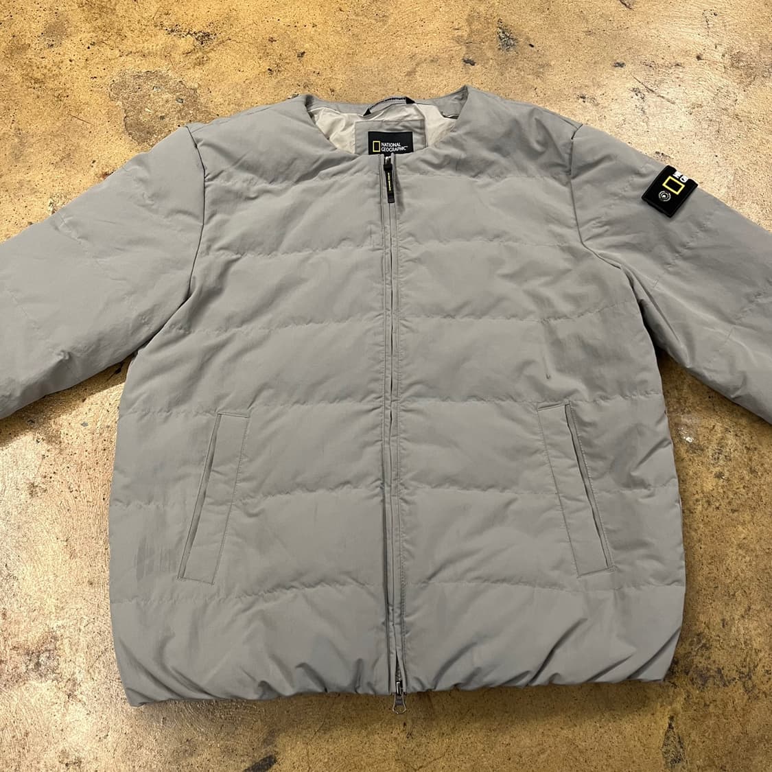 [정품/XL] 내셔널지오그래픽 경량 패딩 자켓 회색 b16 상품이미지3