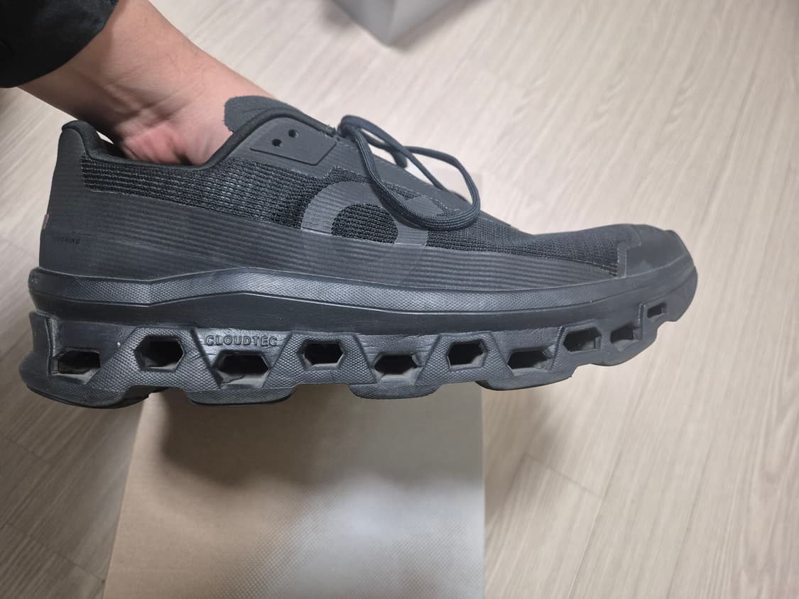 온러닝 클라우드몬스터 보이드 290 상품이미지4