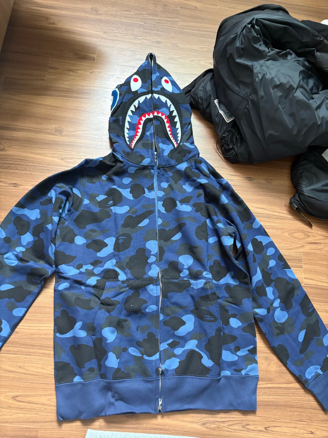 베이프 샤크후드 청계 새상품 상품이미지1