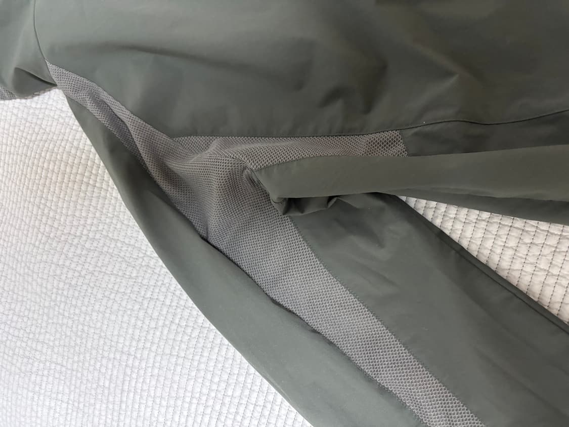 산산기어 메쉬 자켓 다크 그린 1사이즈 팝니다 상품이미지6