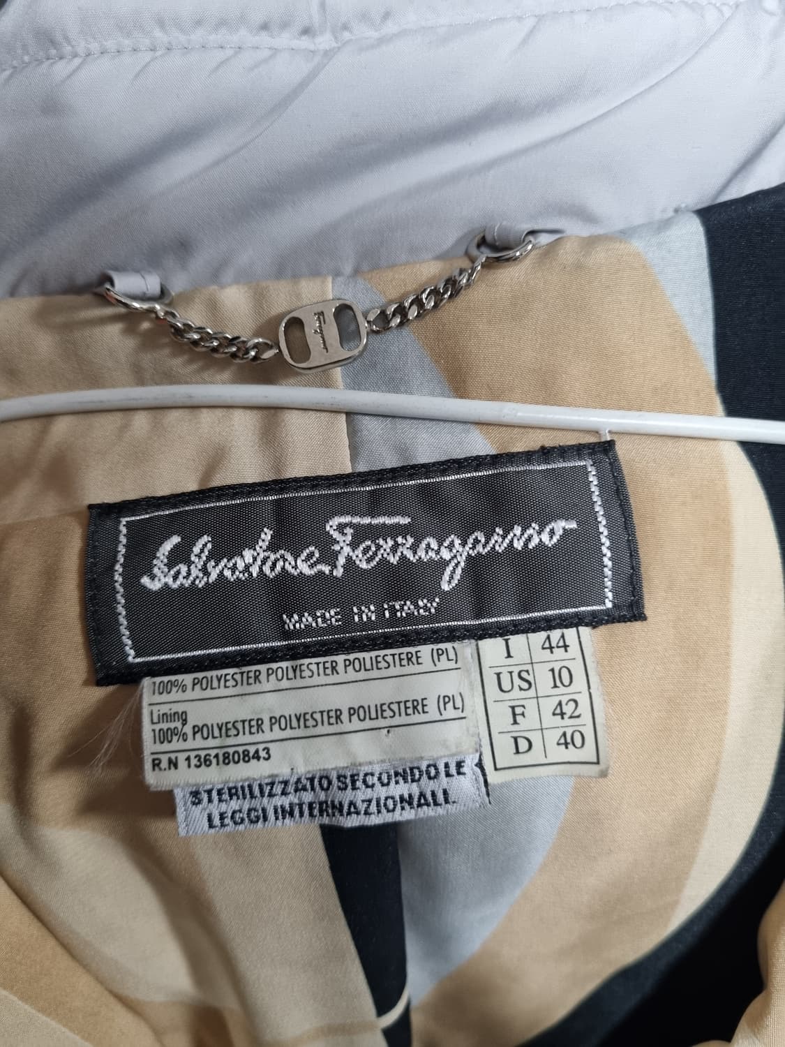 살바토레 페라가모 여성 다운패딩  상품이미지3