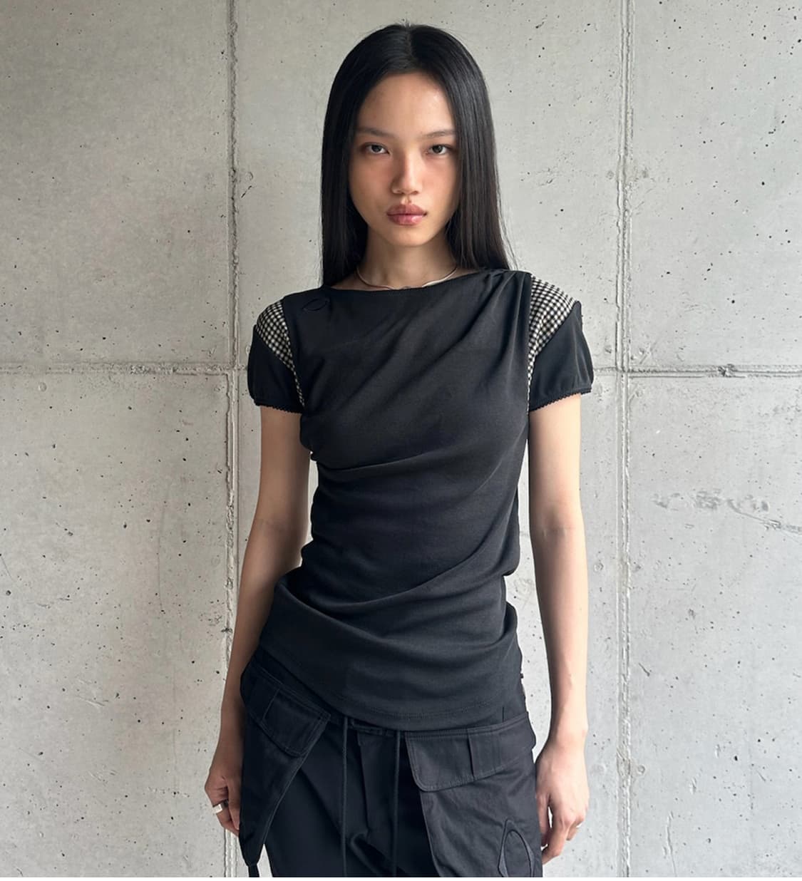 미스치프 카울 체크 블록 탑 블랙 cowl check block top 상품이미지2