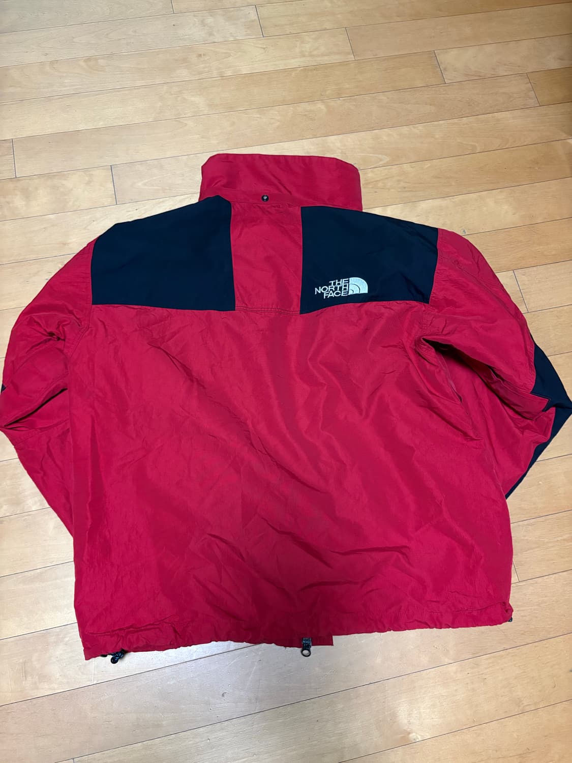 노스페이스 윈드브레이커 상품이미지2