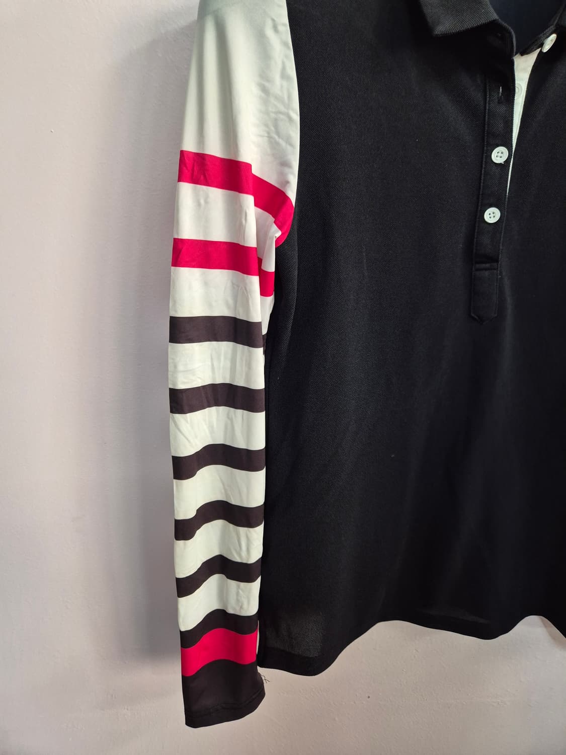 먼싱웨어 블랙 스트라이프 긴팔 폴로티셔츠 상품이미지4