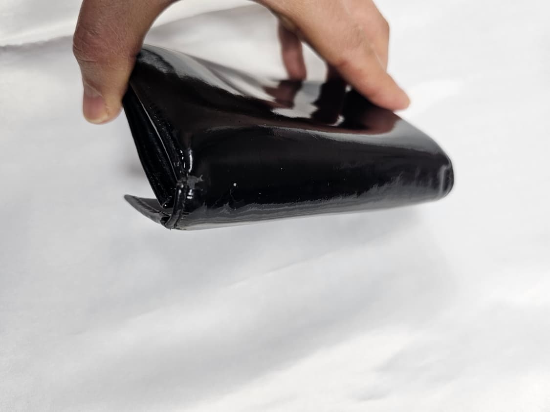 비비안웨스트우드에나멜반지갑 상품이미지3