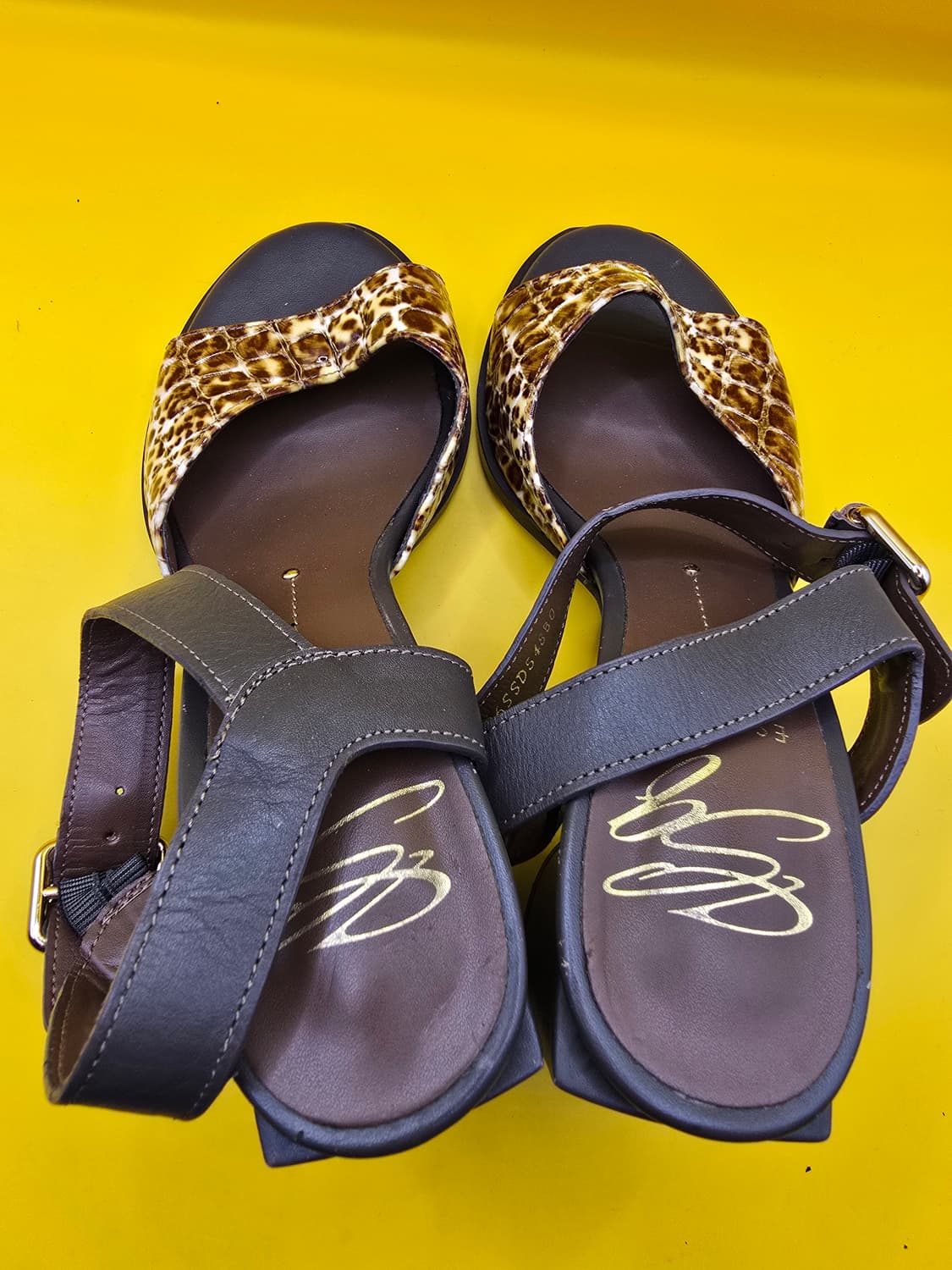 에스콰이어 샌들 235 / 7.5cm 굽 상품이미지3