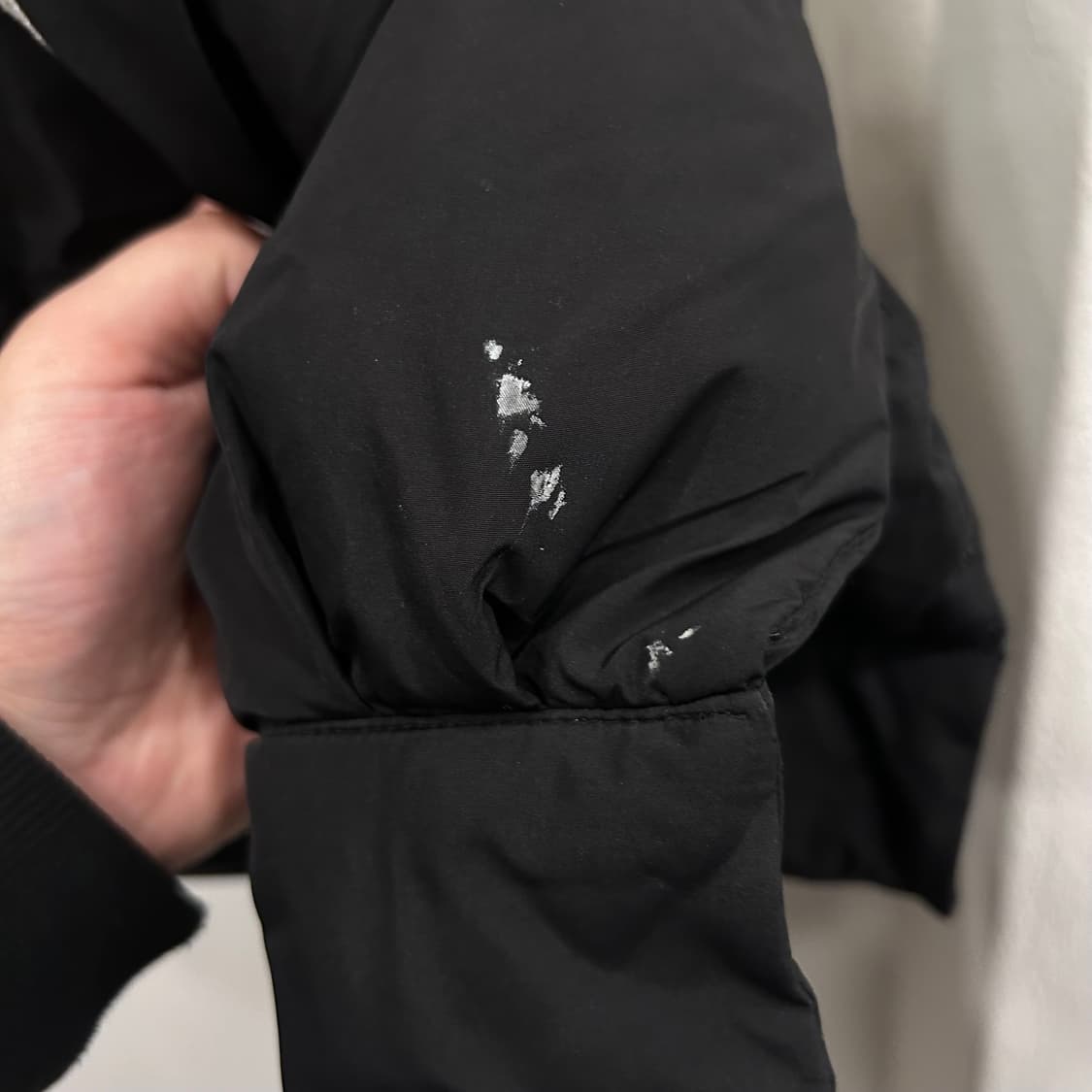 프로스펙스 X 바이브레이트 구스다운 다운파이핑 푸퍼 자켓 상품이미지5