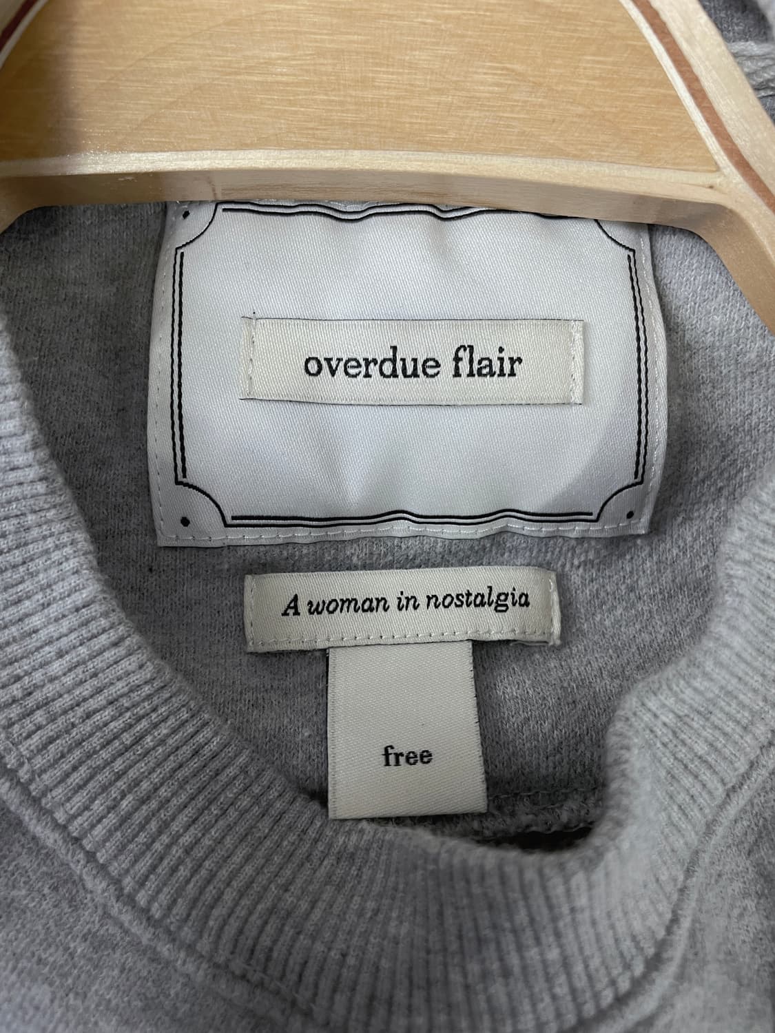 오버듀플레어 그래픽 크롭 맨투맨 스웨트셔츠 상품이미지7