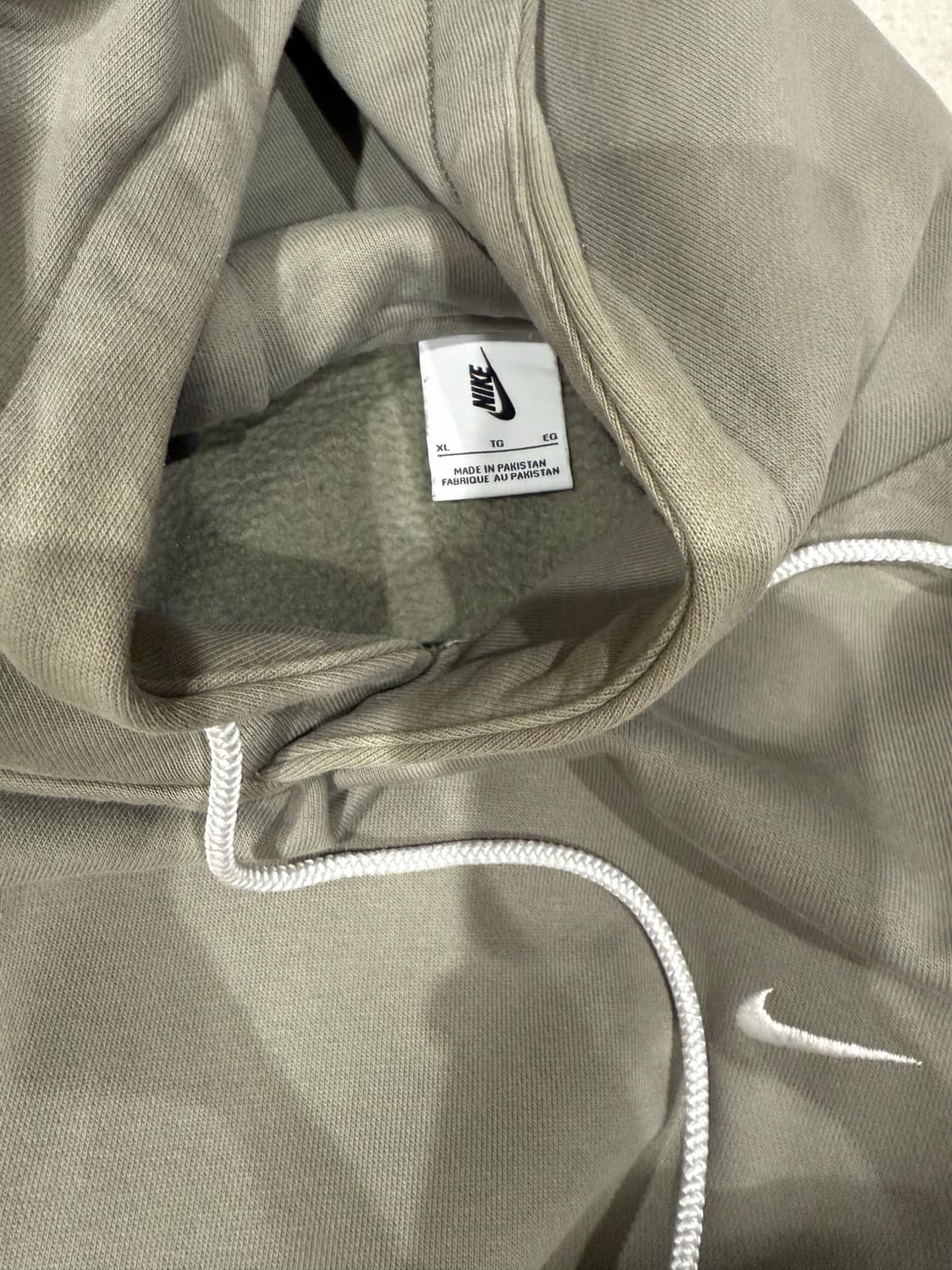 나이키 nrg 후드 라이트 아미 EU버전 상품이미지2