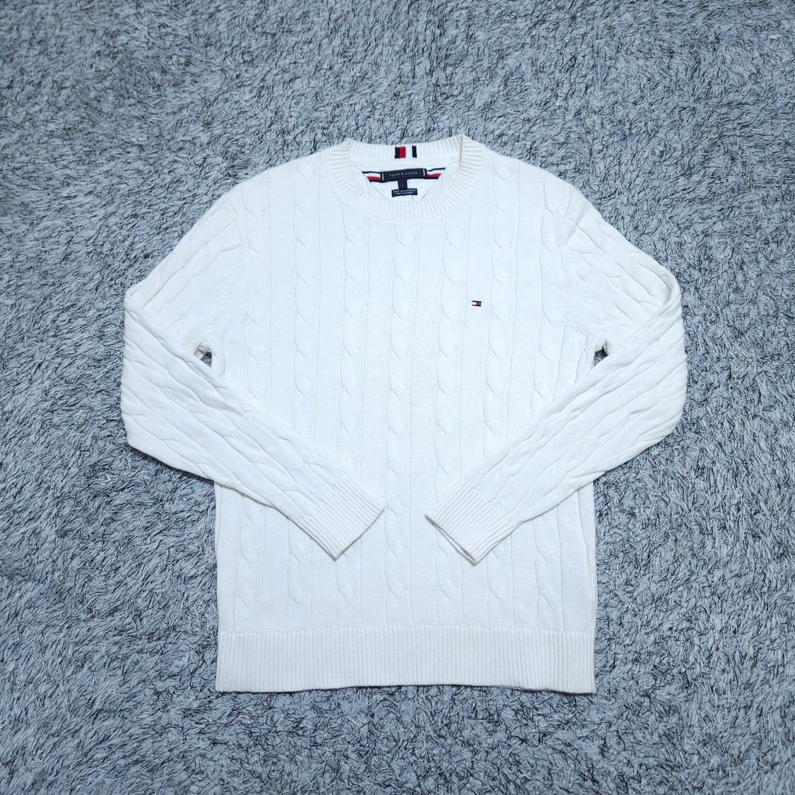타미힐피거) L 남자 캐시미어혼방 라운드꽈배기니트 / 왕눈이샵 상품이미지1