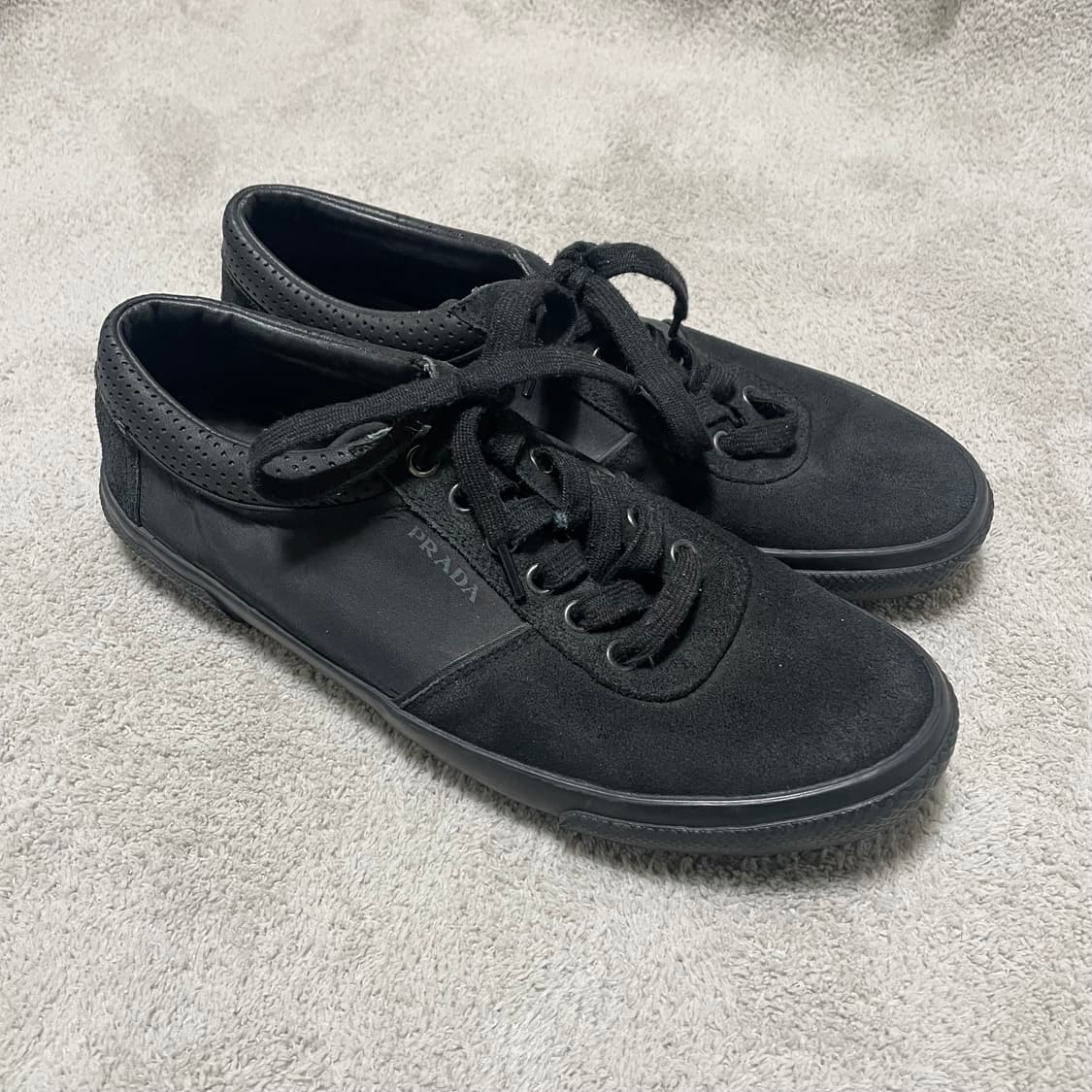 275) 프라다 스포츠 나일론 스웨이드 스니커즈 상품이미지1