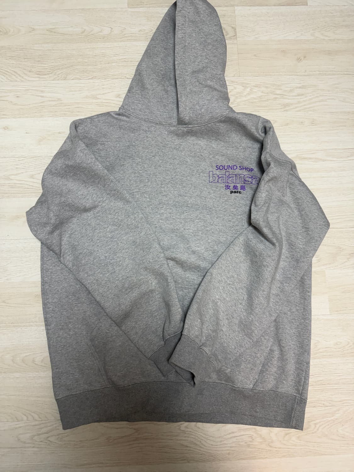[L] 발란사 그레이 후드 팝니다 상품이미지1