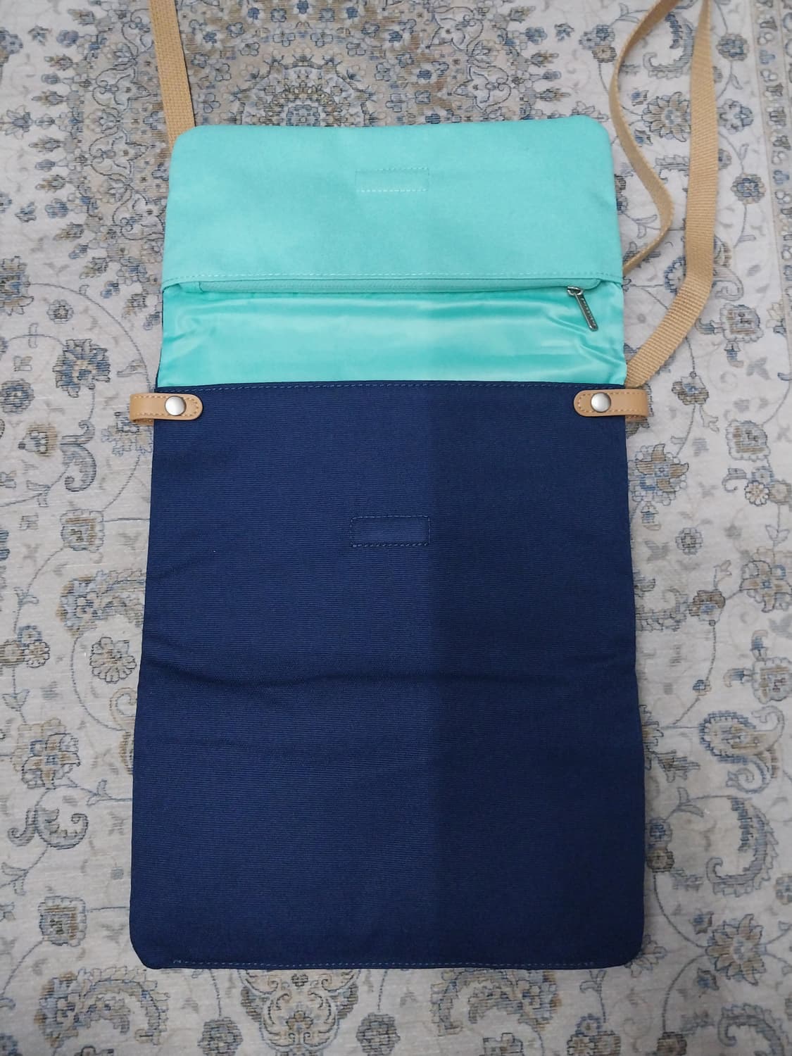 스타벅스 X 로우로우 크로스백 상품이미지2