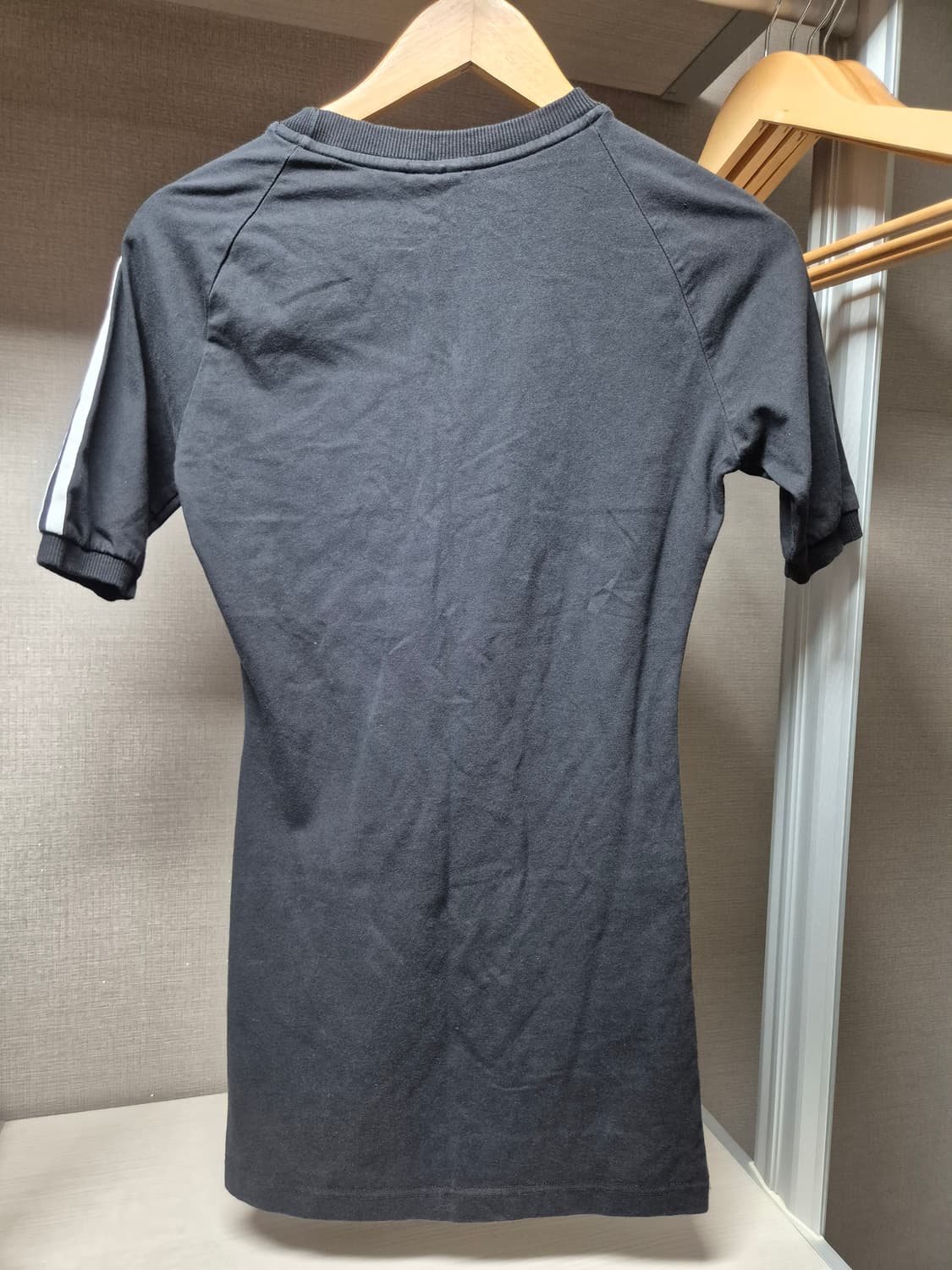 아디다스 오리지널 반팔 원피스 블랙 M 상품이미지3