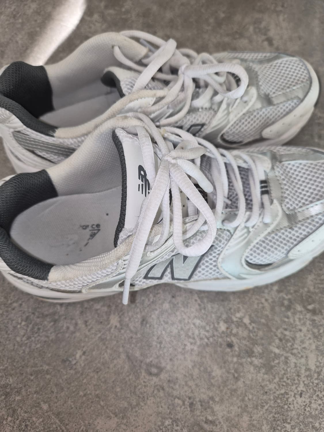 뉴발란스 530 화이트실버 런닝화 상품이미지2