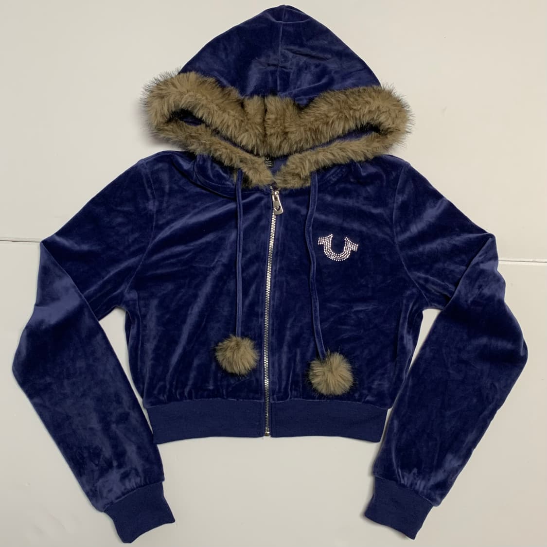 [새제품] 트루 릴리전 퍼 트림 벨루아 셋업 상품이미지4