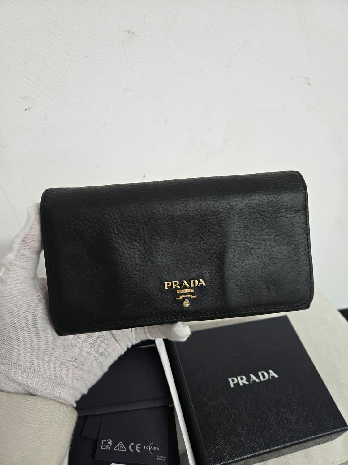 [보증서 정품] 프라다 사피아노 가죽 장지갑 상품이미지4