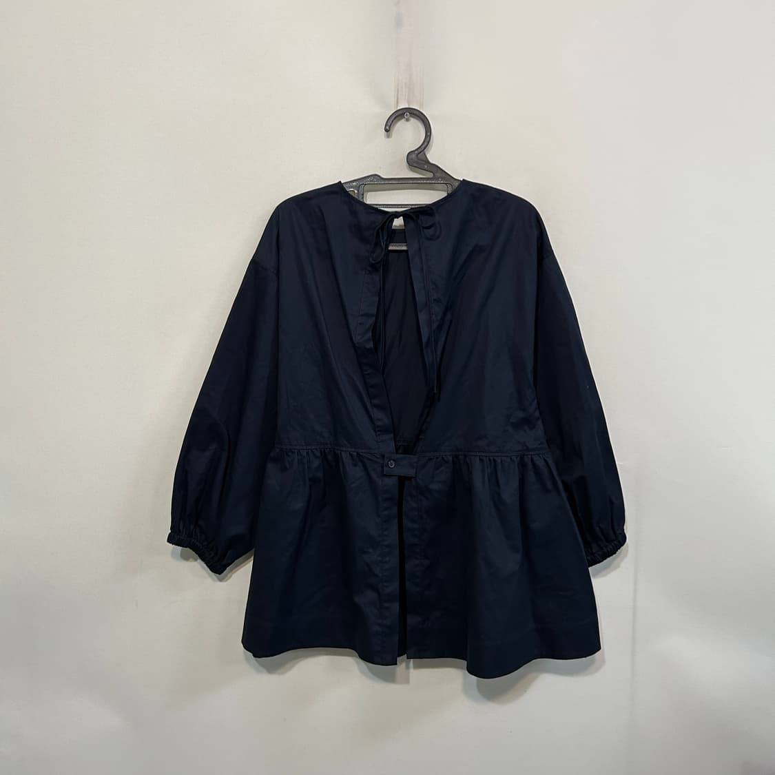 COS 오픈백 튜닉탑 블라우스 상태최상 상품이미지3