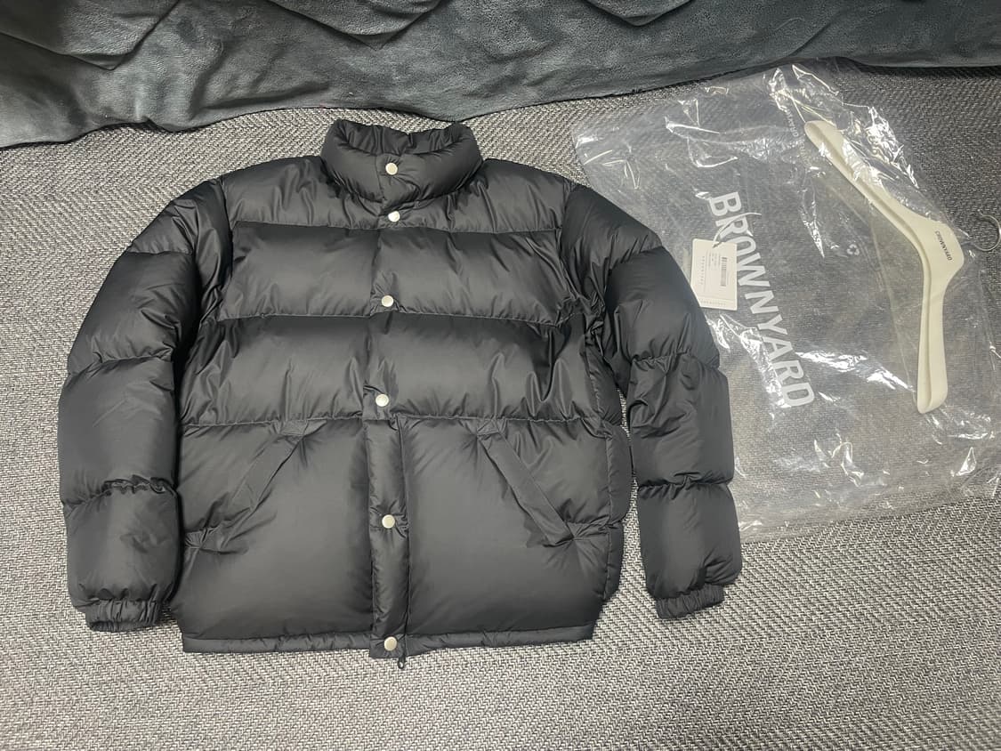 25FW 브라운야드 푸퍼 다운 블랙 4사이즈 상품이미지2