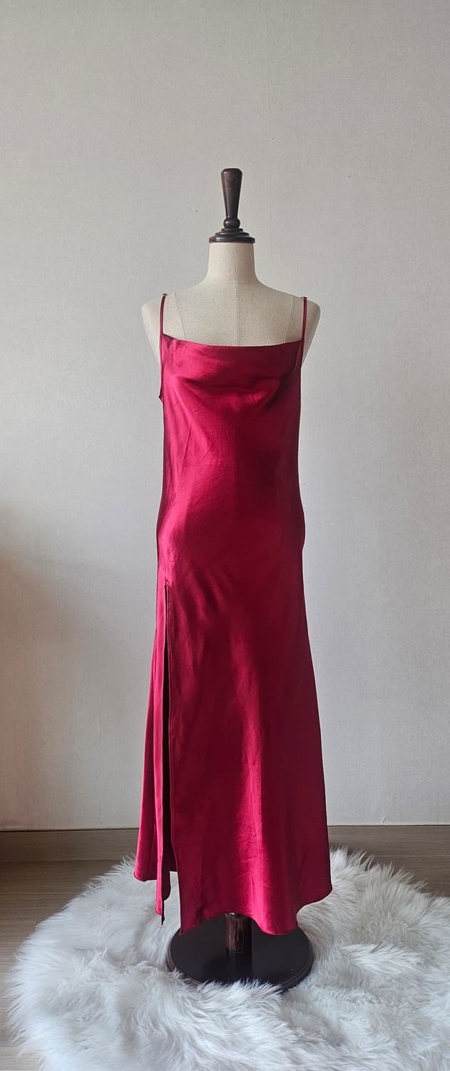 레드 새틴 슬립 롱드레스 / 글램 실루엣 / 해외무드 드레스 상품이미지3