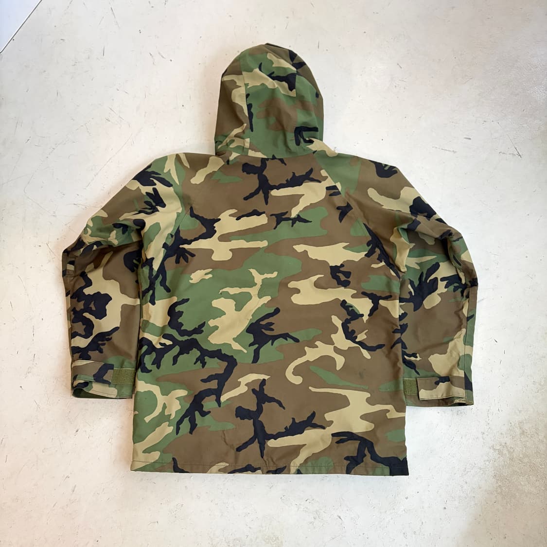 알파 인더스트리 빈티지 고어텍스 우드랜드 파카 L 상품이미지8