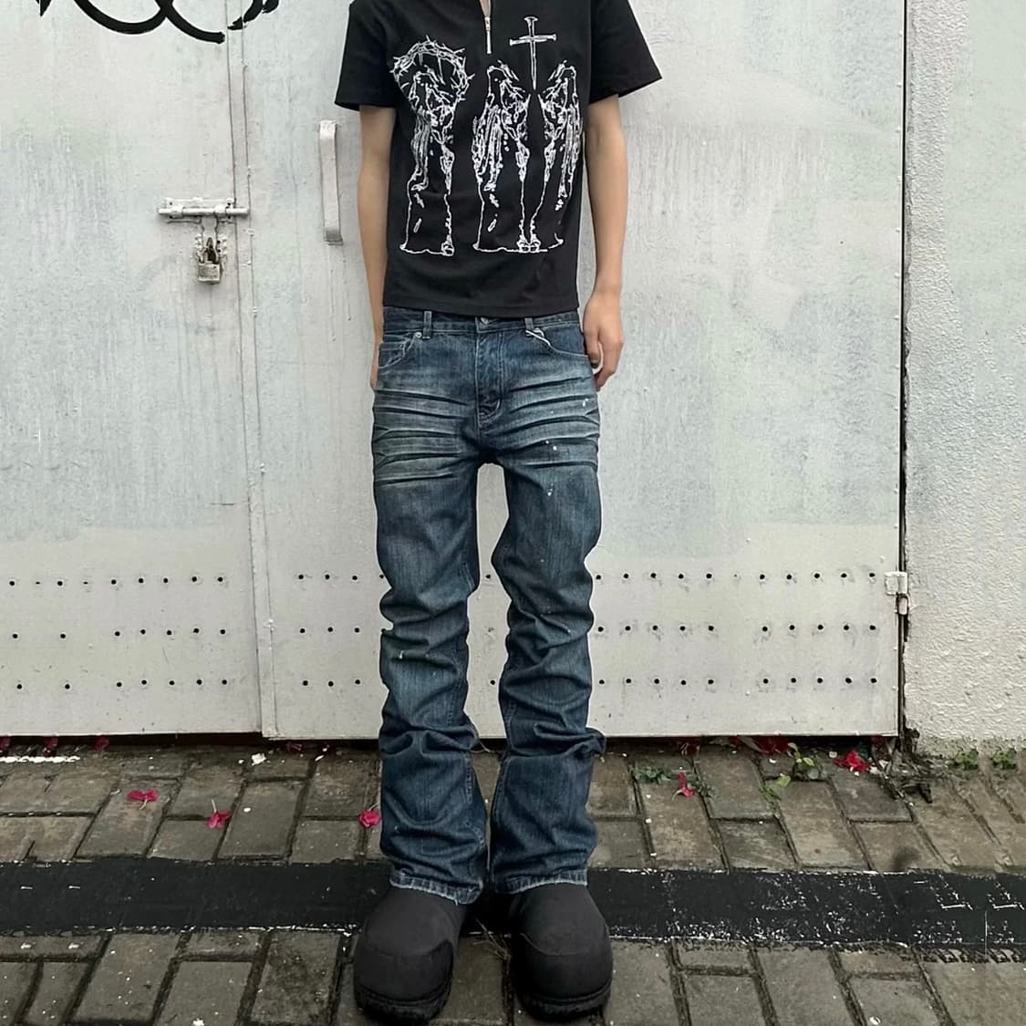 워싱 부츠컷 데님 팬츠 상품이미지1