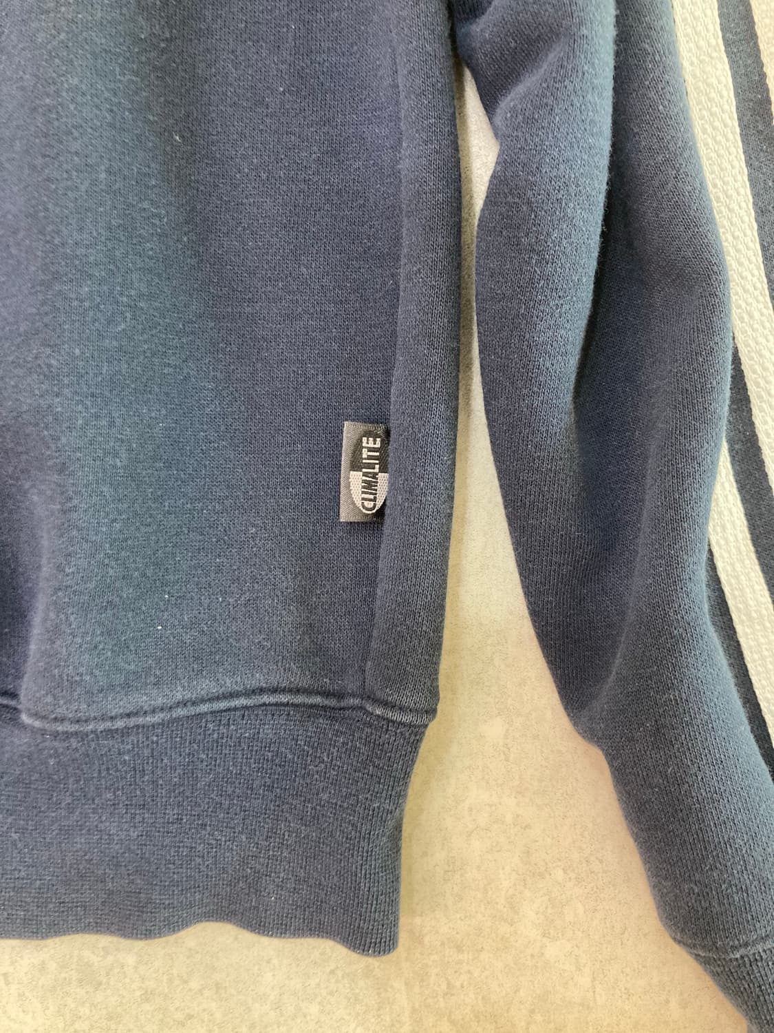 아디다스 맨투맨 상품이미지3