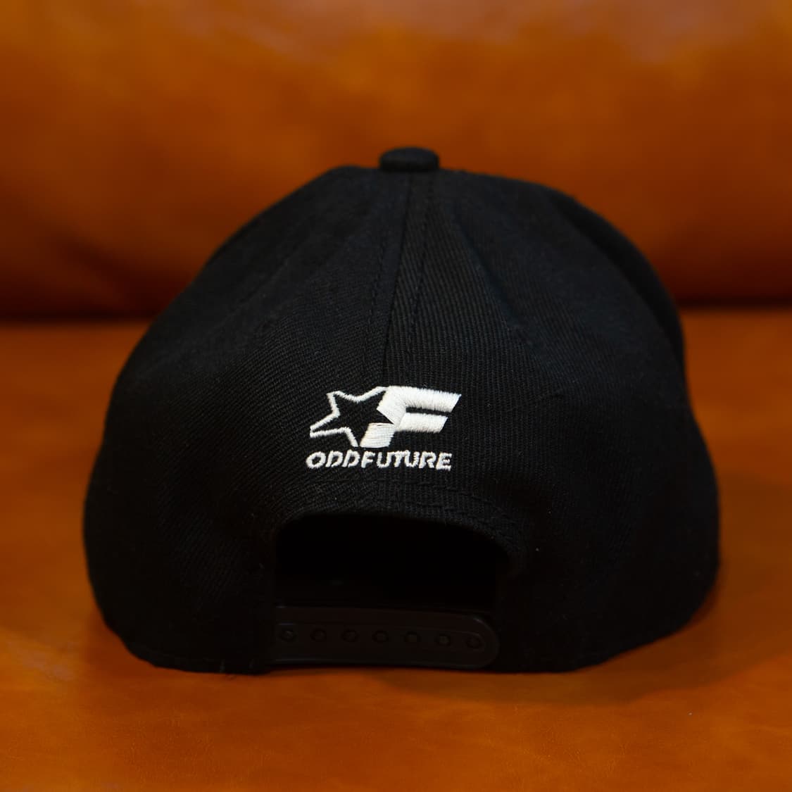 오드퓨쳐 싱글 도넛 캡 블랙 상품이미지5