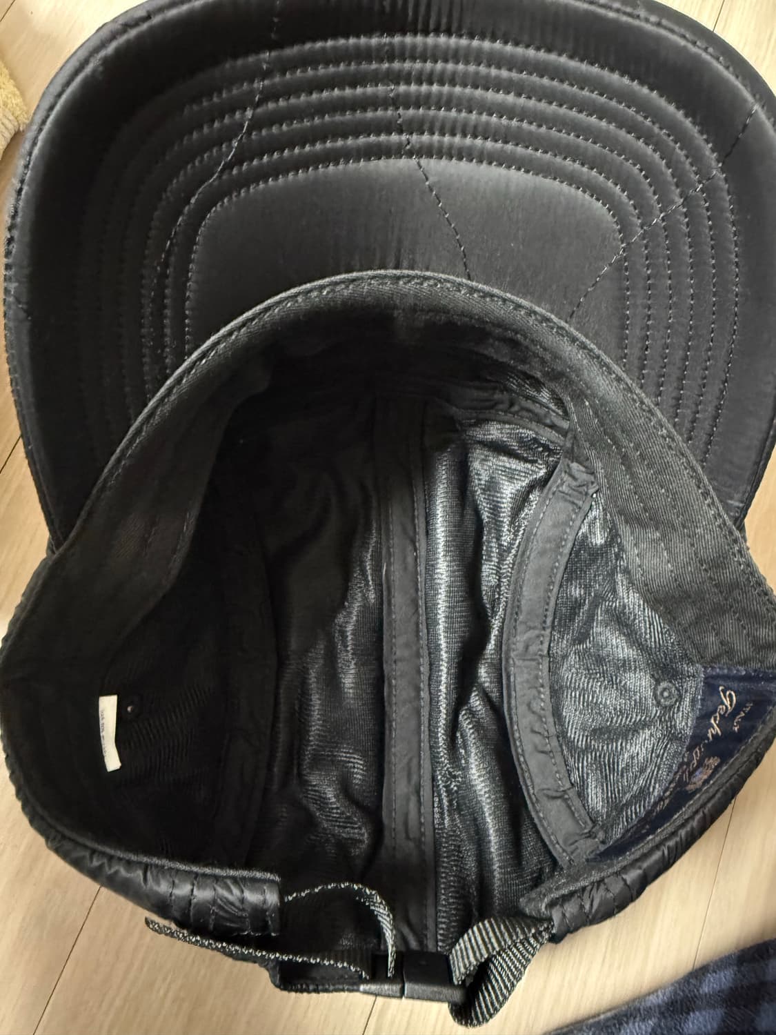 슈프림 퀼티드 라이너 캠프캡 블랙 - 22FW 상품이미지3