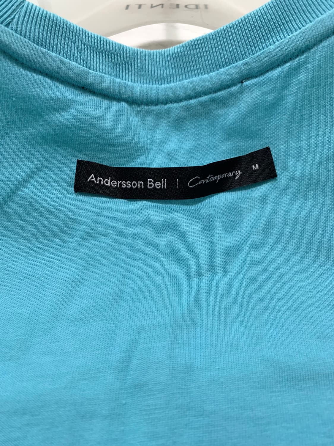 앤더슨벨 여성 티셔츠 M  상품이미지3