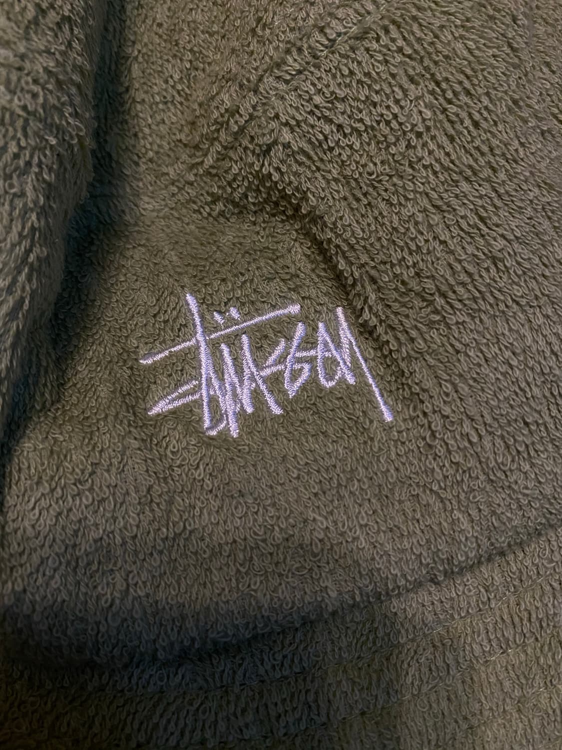 stussy 테리원단 연카키 컬러 버킷햇 상품이미지3