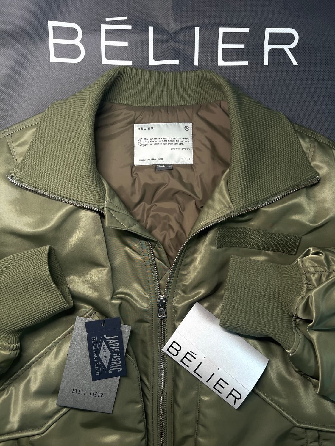 벨리에 랜더 플라이트 자켓 봄버 카키 105 (올품절 정가 판매)  상품이미지1