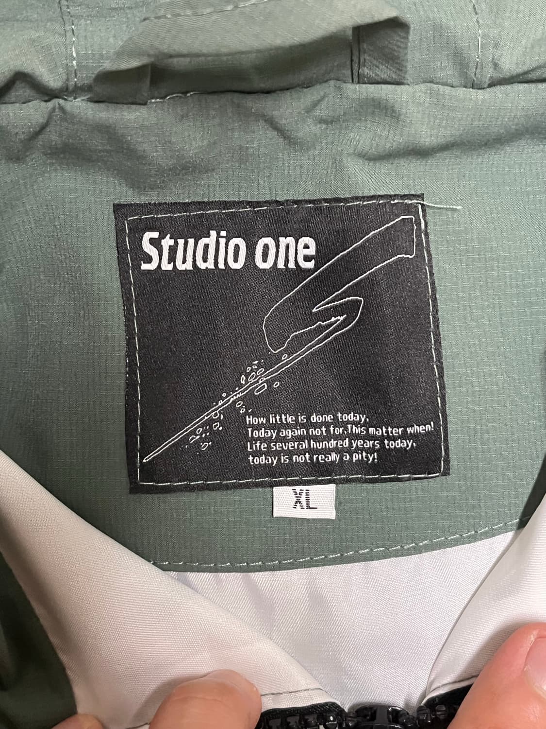 더로우머 배색 후드 아노락 XL 상품이미지5