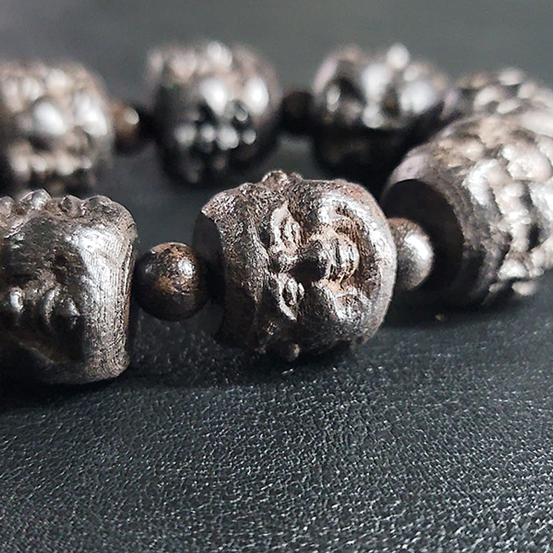 희로애락 백단향 20mm 남자 소품 부처님 불교 염주 팔찌 상품이미지2