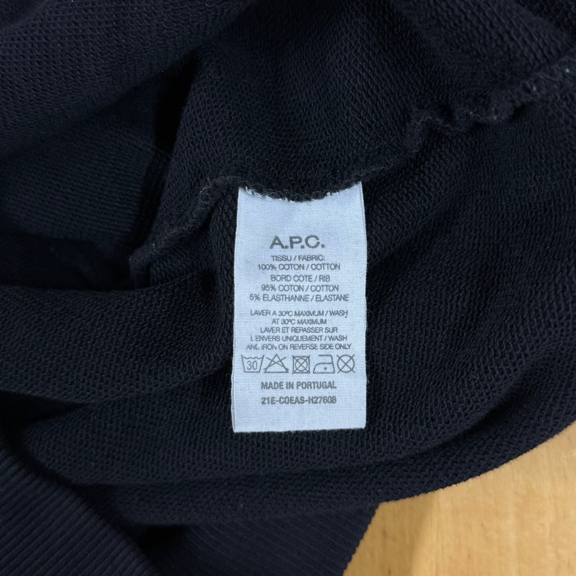 [해외L] A.P.C. 아페쎄 블랙 맨투맨 긴팔 티셔츠 상품이미지6