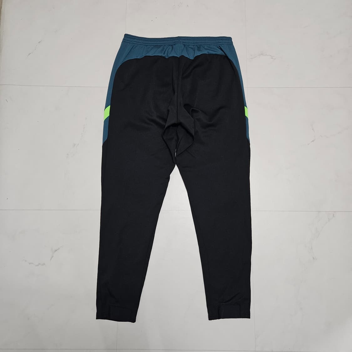 XXL 나이키 드라이핏 기모 트레이닝 팬츠 상품이미지3