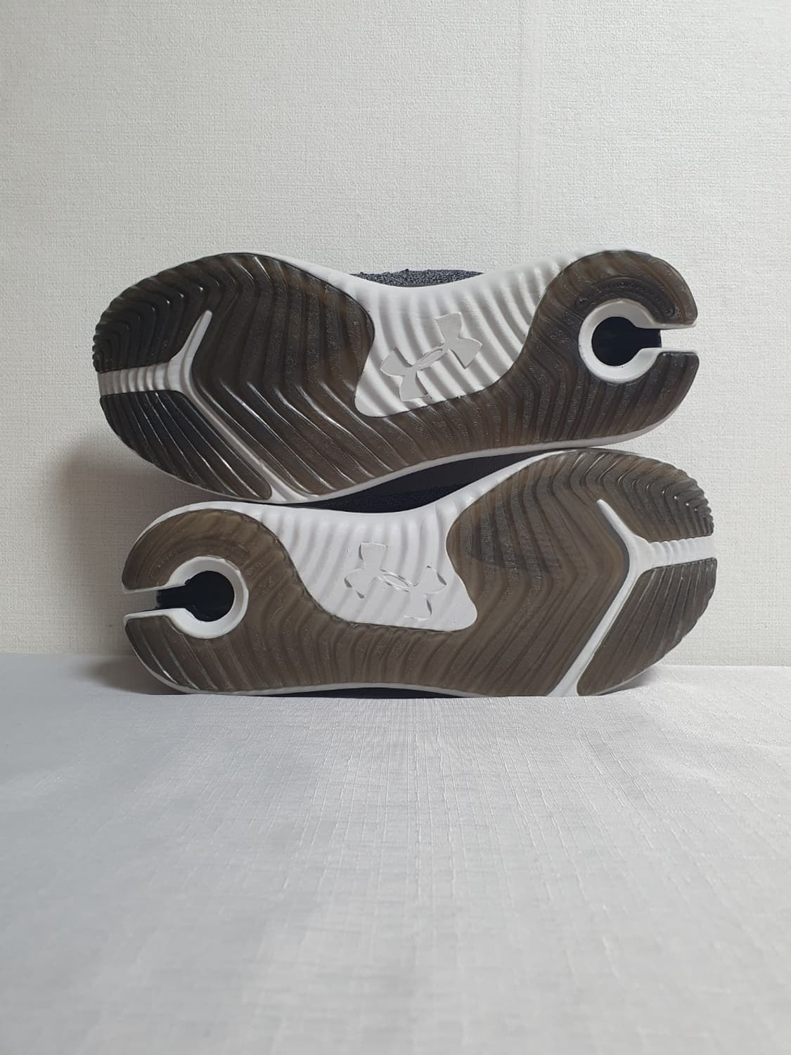 270mm 언더아머 UA 슬링샷2 니트 운동화 그레이 상품이미지7