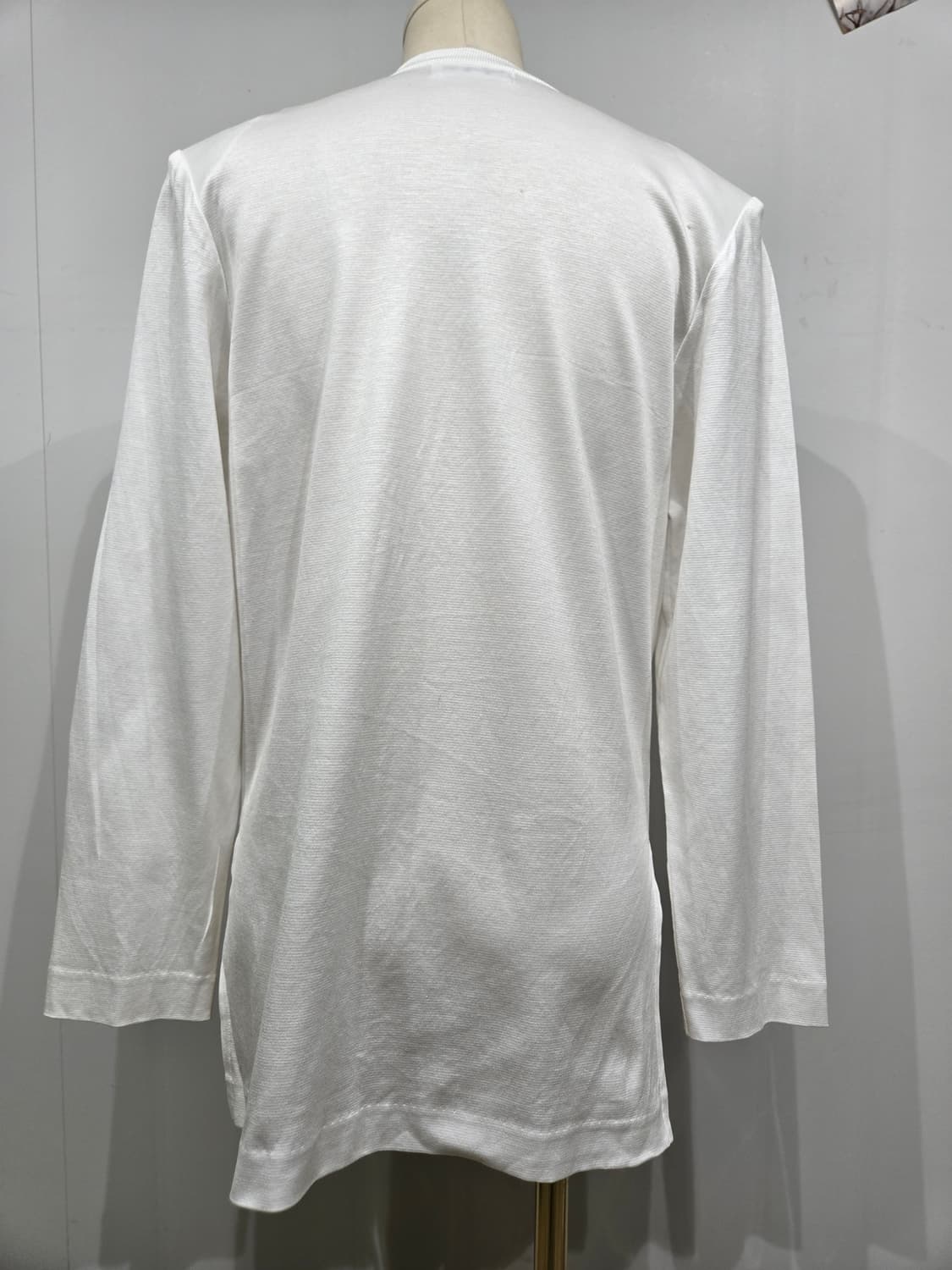 입생로랑 화이트 가디건 상품이미지2