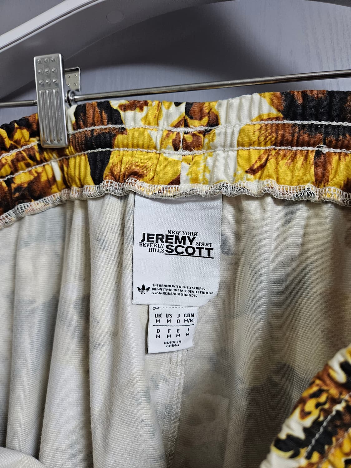 아디다스 제레미스캇 꽃무늬 트랙 팬츠 M 상품이미지5