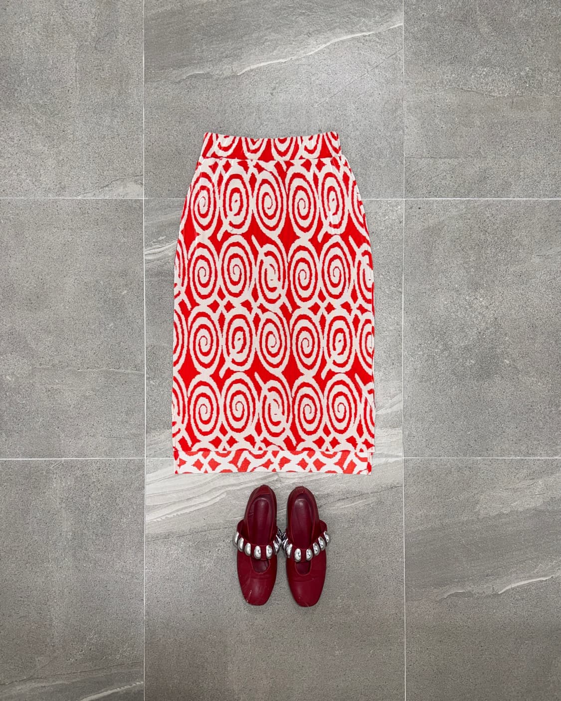Orange red geometric stretch pleats sk 상품이미지1