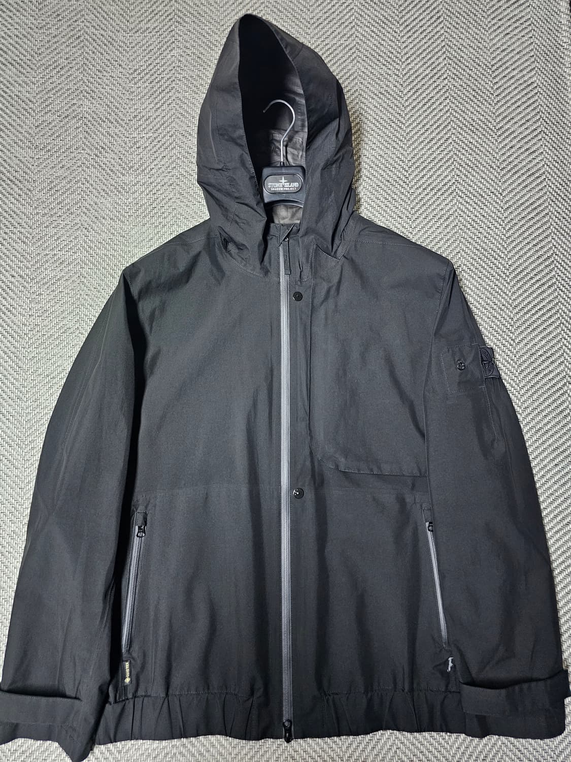 스톤아일랜드 쉐도우프로젝트 GORE-TEX PACLITE자켓 상품이미지1
