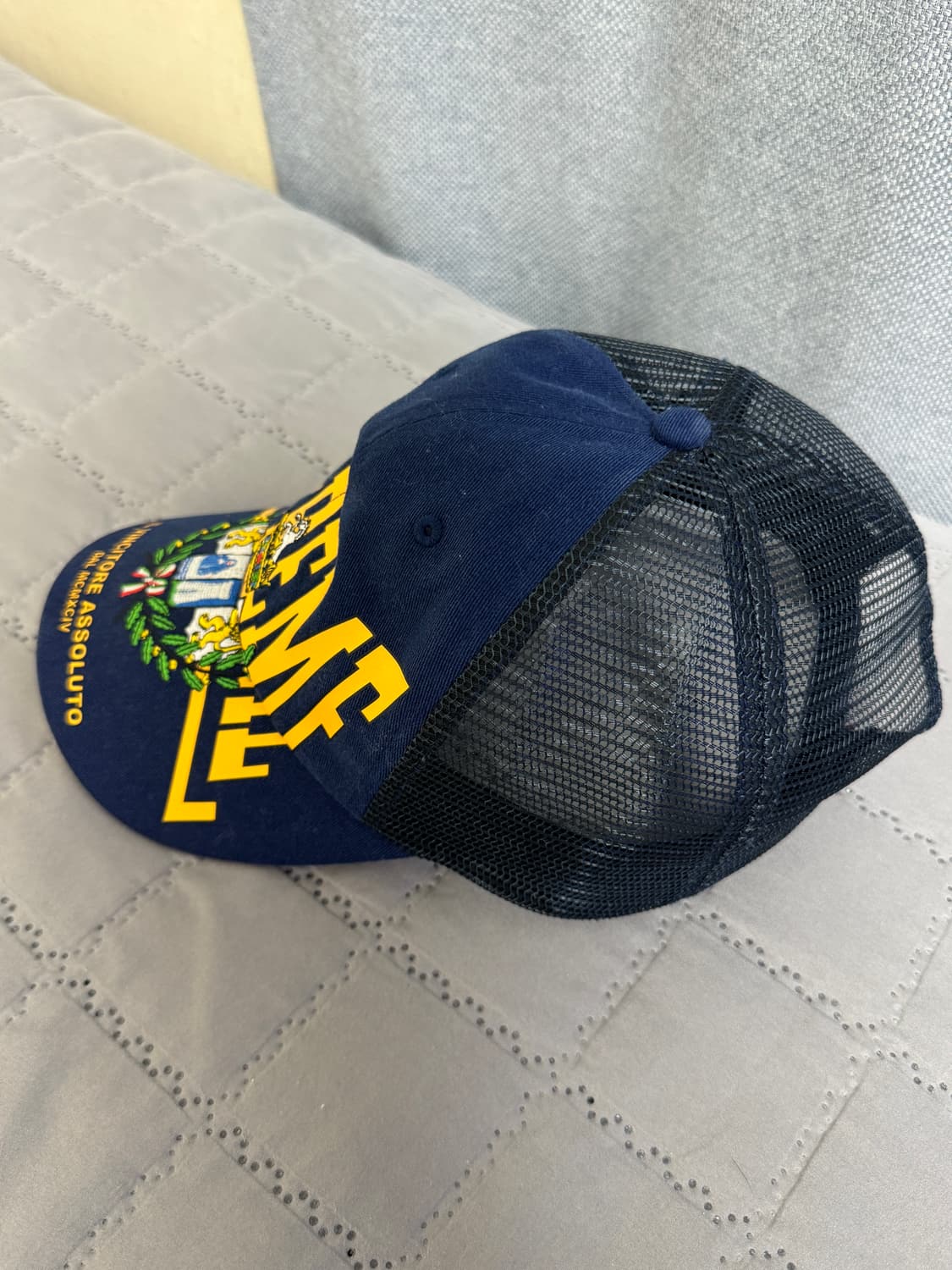 슈프림 크레스트 메쉬 백 6-패널 네이비 상품이미지4