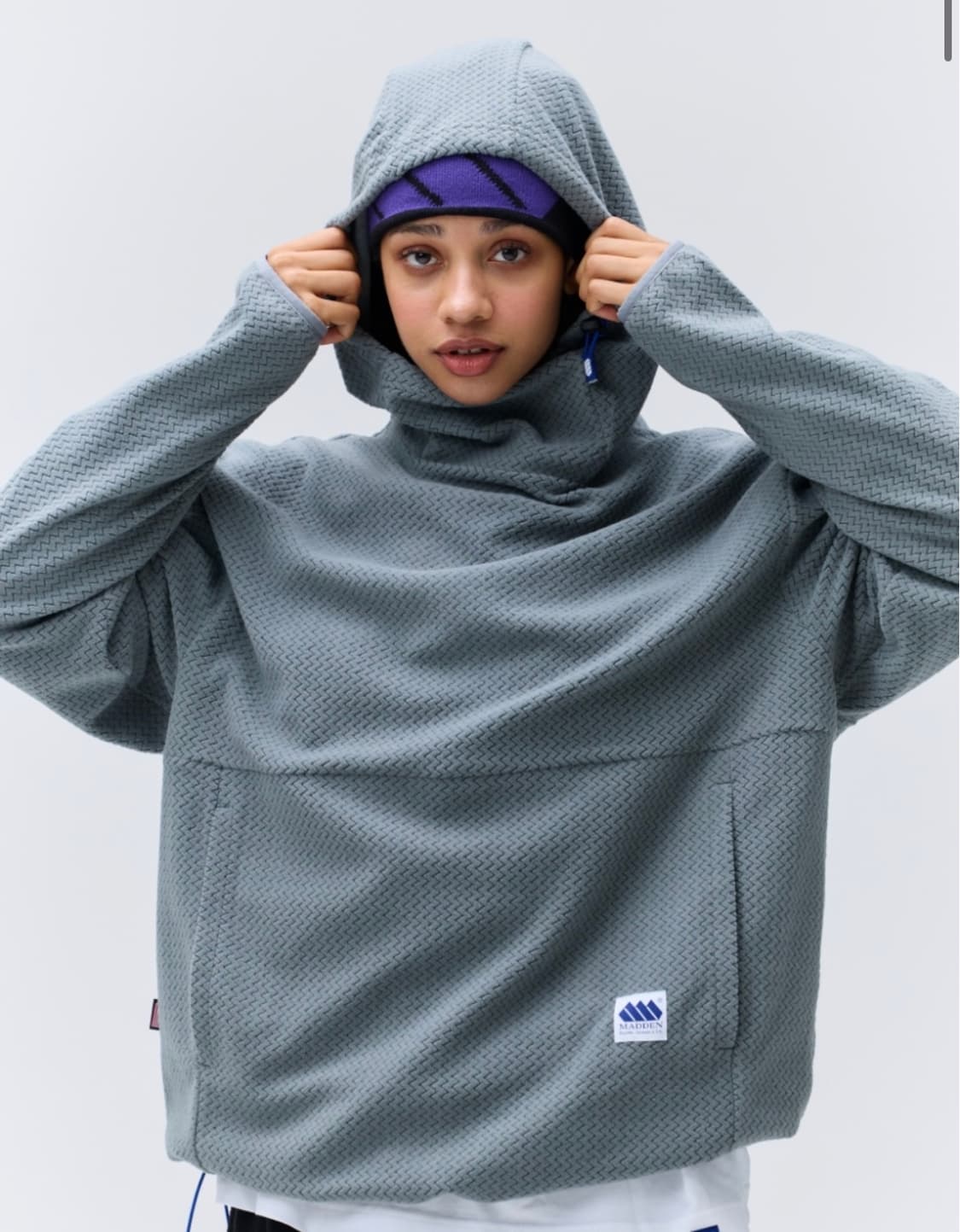 지그재그 퍼니 풀오버 후디 _ 차콜 (s) 상품이미지3