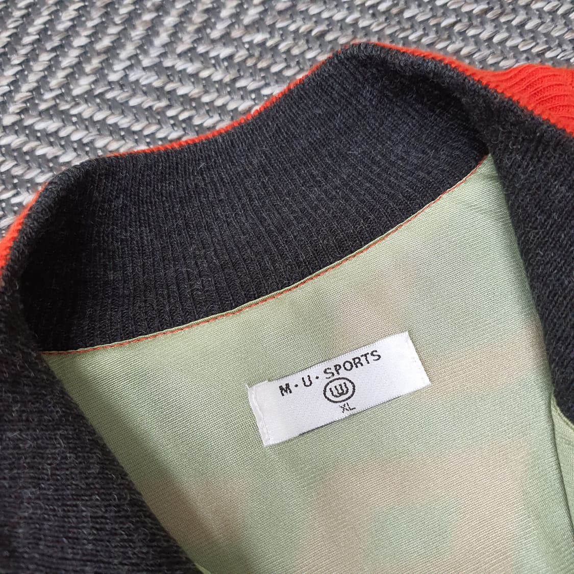 MU스포츠 반집업 방풍 스웨터 남자110 상품이미지3