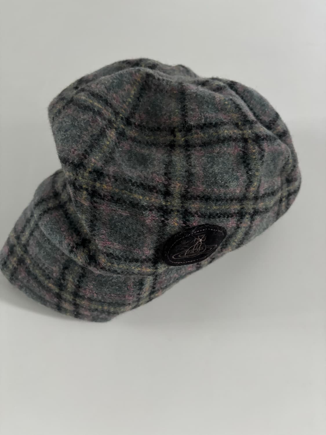 Vivienne Westwood 비비안웨스트우드 패치 로고 체크 베레모 상품이미지2