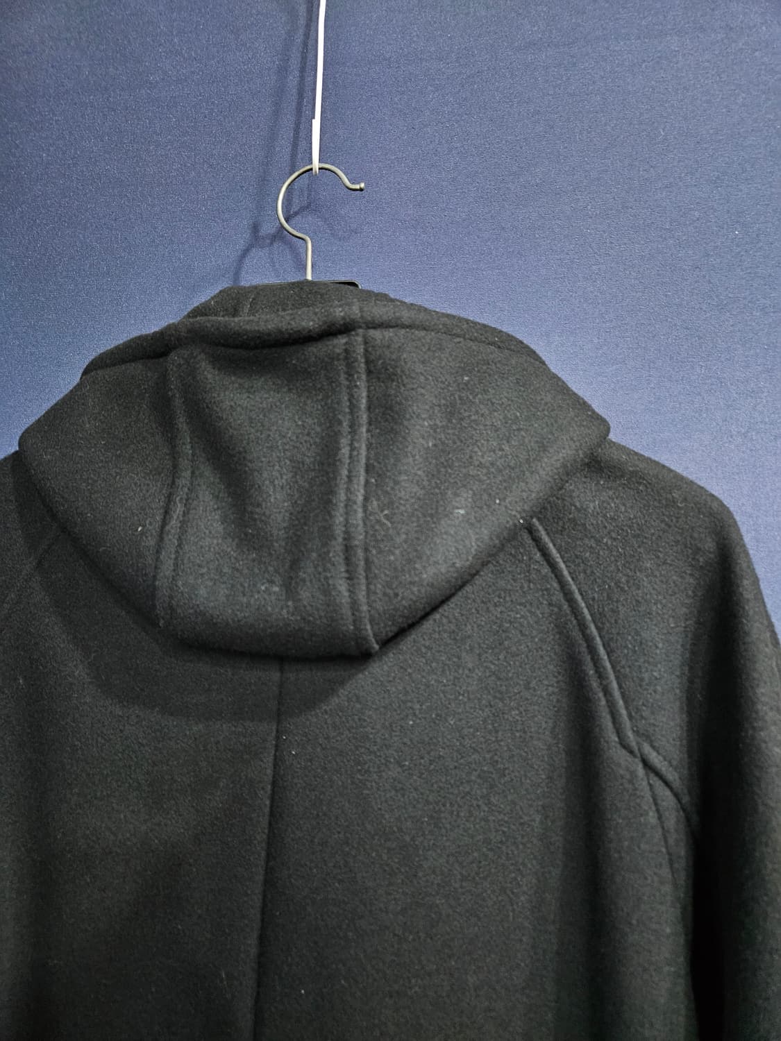 엘무드 블랙 남성 세미오버핏 100 후드 롱코트  상품이미지9